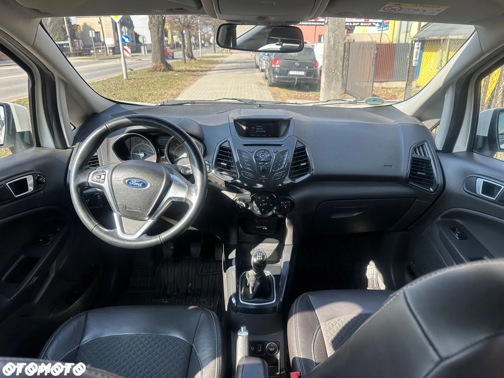 Ford EcoSport 1.5 EcoBlue TITANIUM - 12