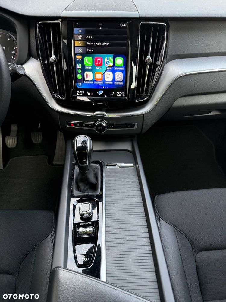 Volvo XC 60 D3 Drive-E Momentum - 22