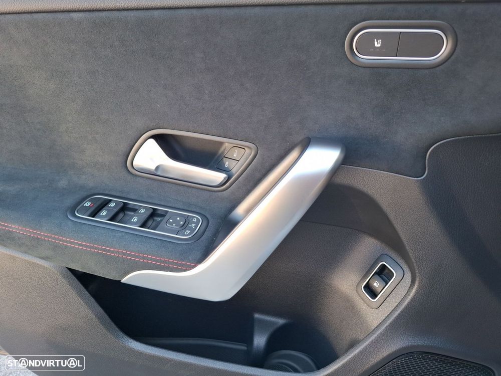 Mercedes-Benz A 250 e - 19