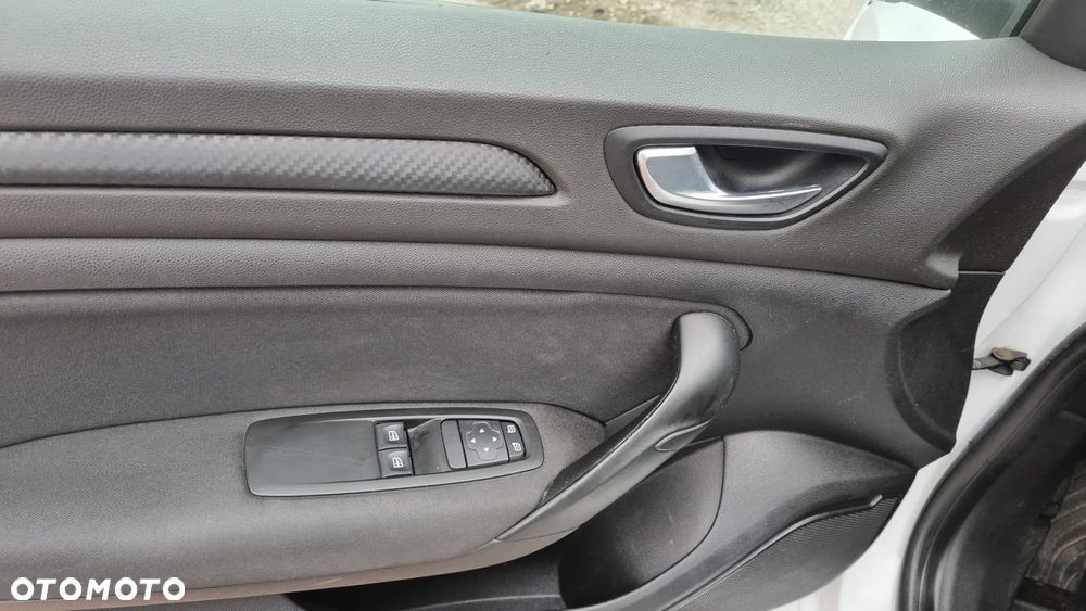 Renault Megane 1.5 Blue dCi Business - 17