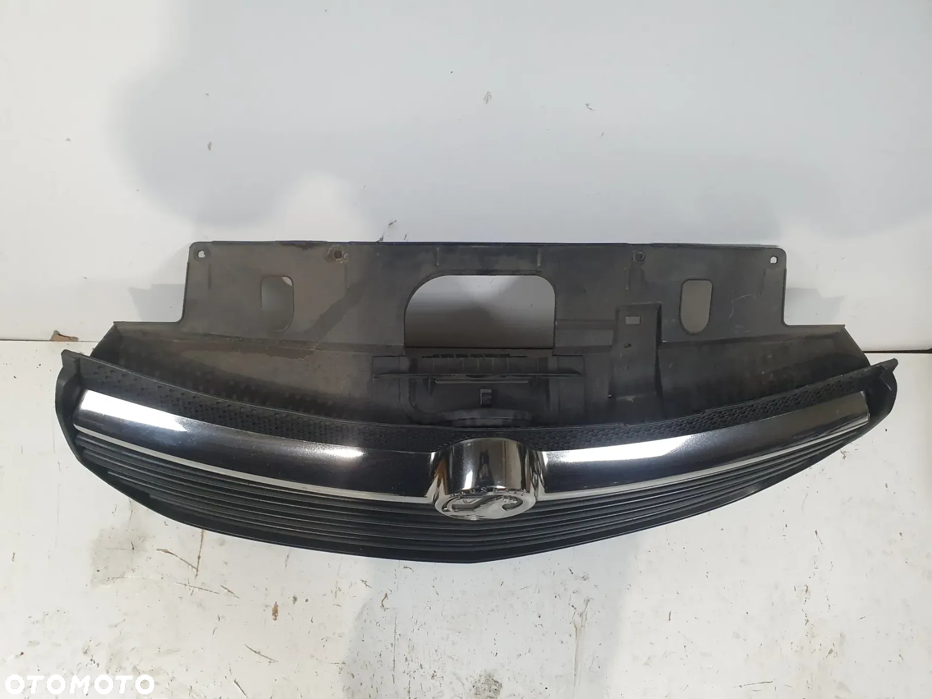 Opel Vivaro B grill atrapa chłodnicy. - 2