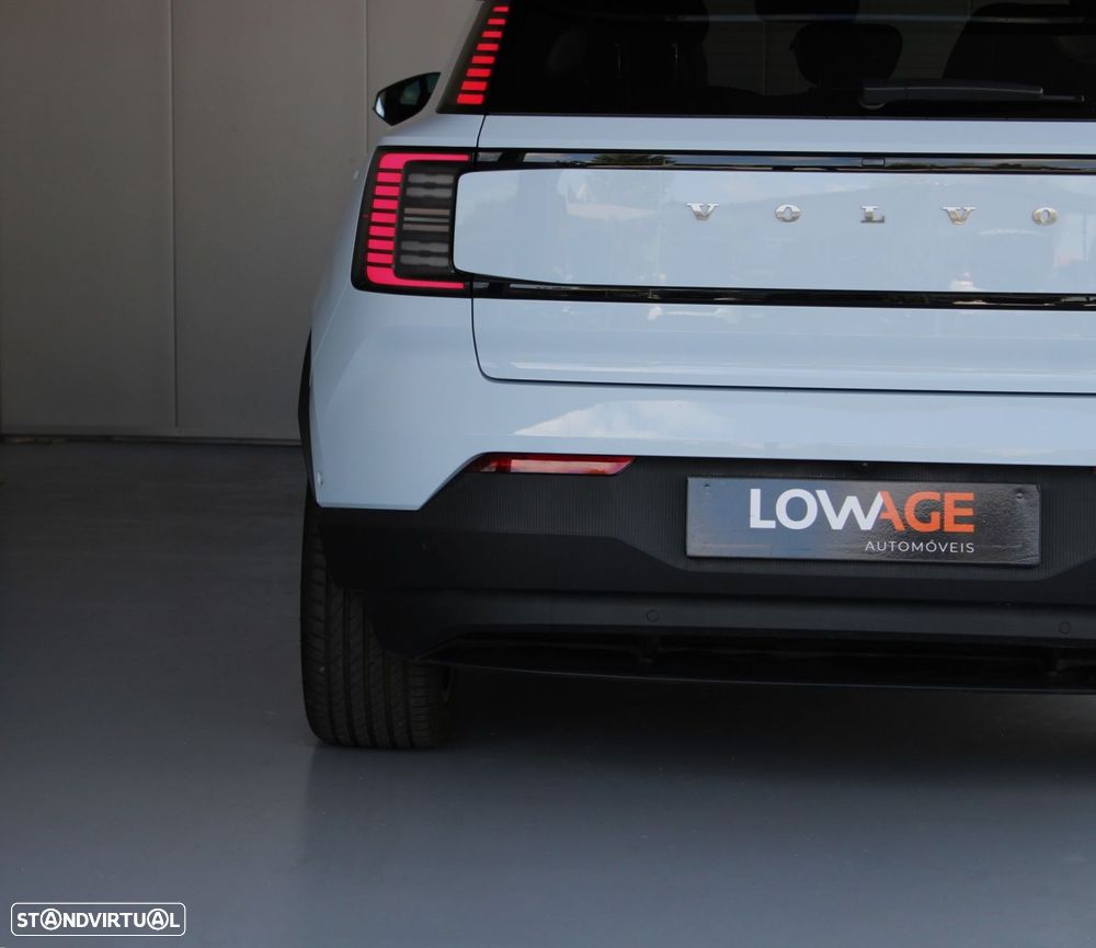 Volvo EX30 69 kWh Single Motor Extended Range Ultra - 40