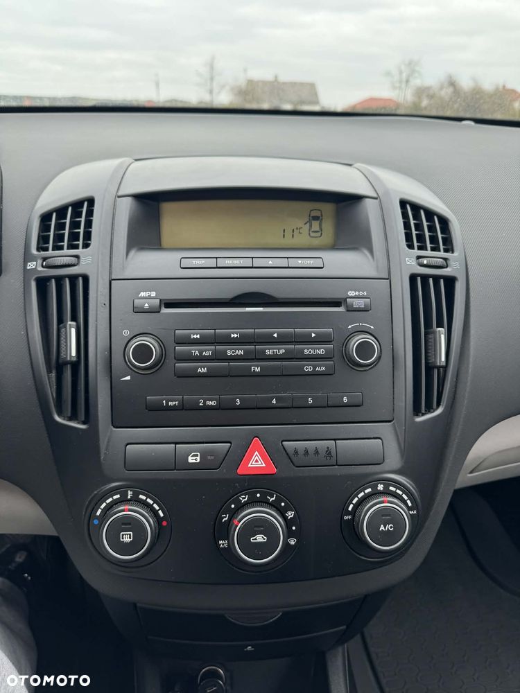 Kia Ceed 1.6 Crdi Comfort - 11
