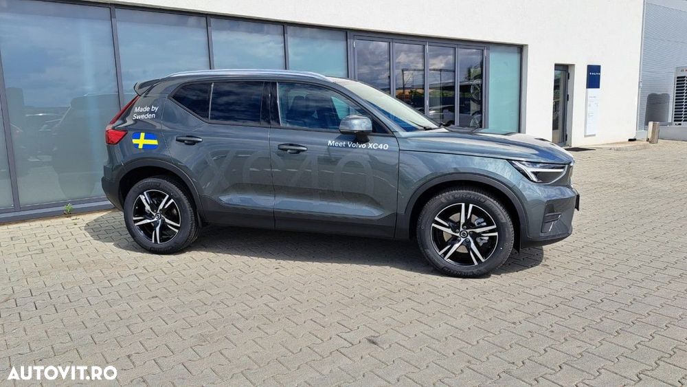 Volvo XC 40 B3 AT FWD MHEV Core - 3