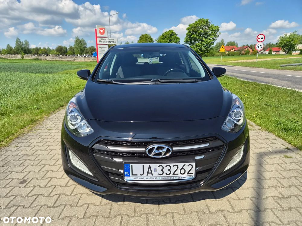 Hyundai i30 blue 1.6 CRDi Classic Navigation - 24