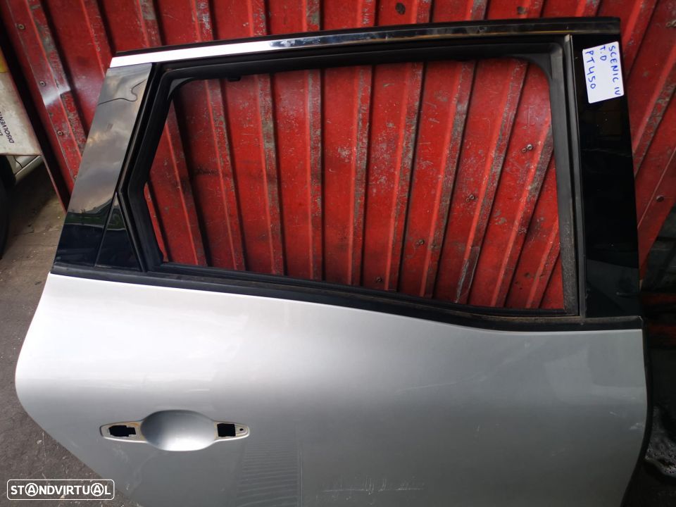 RENAULT SCENIC IV / 4 PORTA TRÁS DIREITA - PT450 - 2