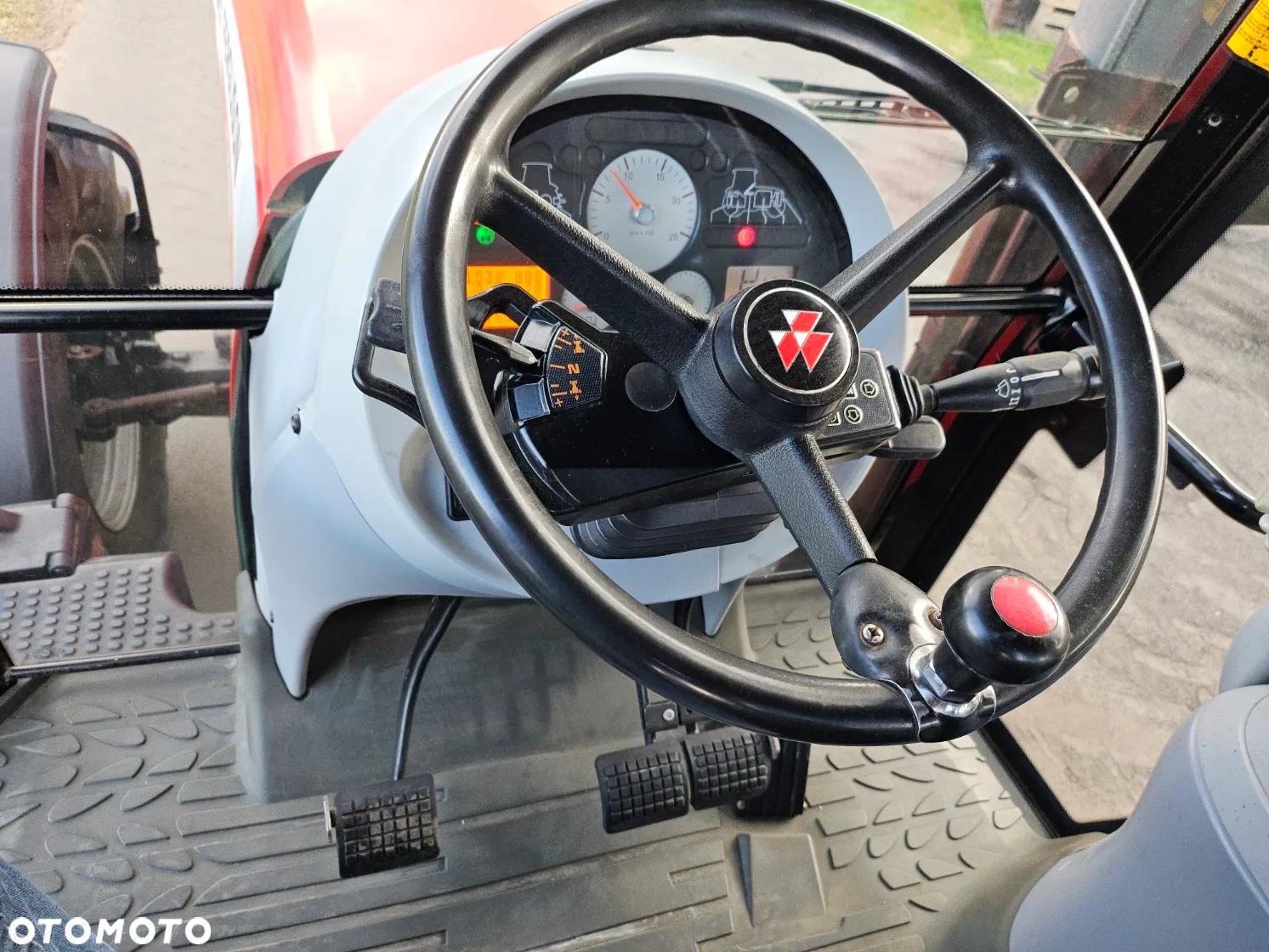 Massey Ferguson 7495 - 8