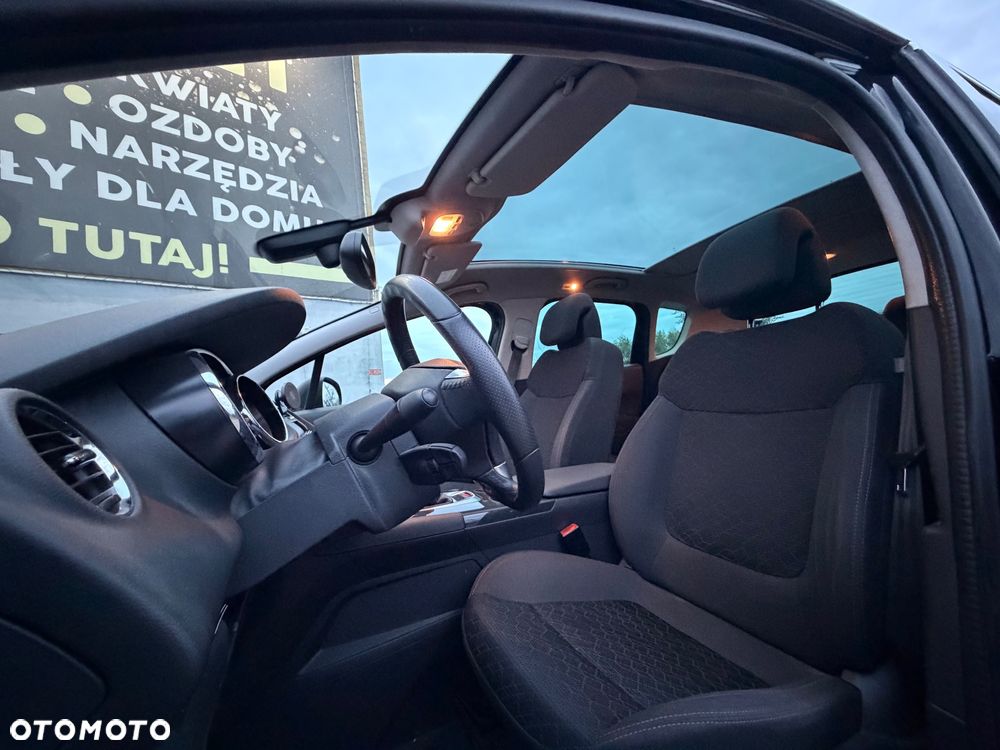 Peugeot 3008 1.6 HDi Style - 14