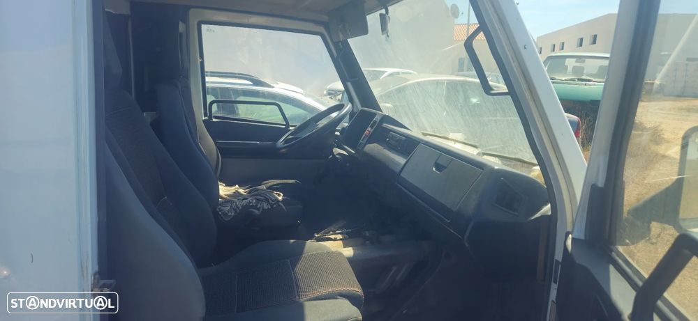 Mercedes-Benz MB 100 2.4 D - 5