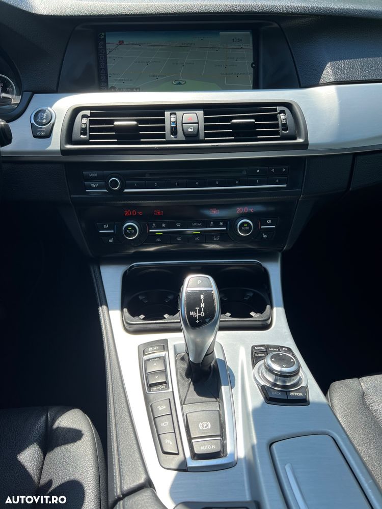 BMW Seria 5 525d xDrive Sport-Aut. - 7
