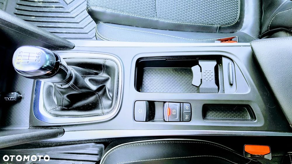 Renault Megane ENERGY dCi 130 Start & Stop Bose Edition - 21