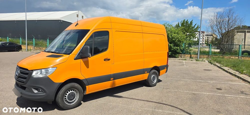 Mercedes-Benz SPRINTER - 1