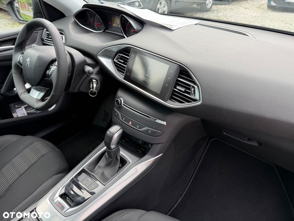 Peugeot 308 BlueHDi 150 EAT6 Stop & Start Business-Line - 40