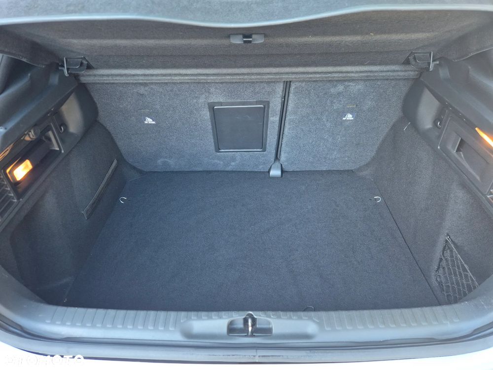 Citroën DS4 THP 165 S&S EAT6 SportChic - 8