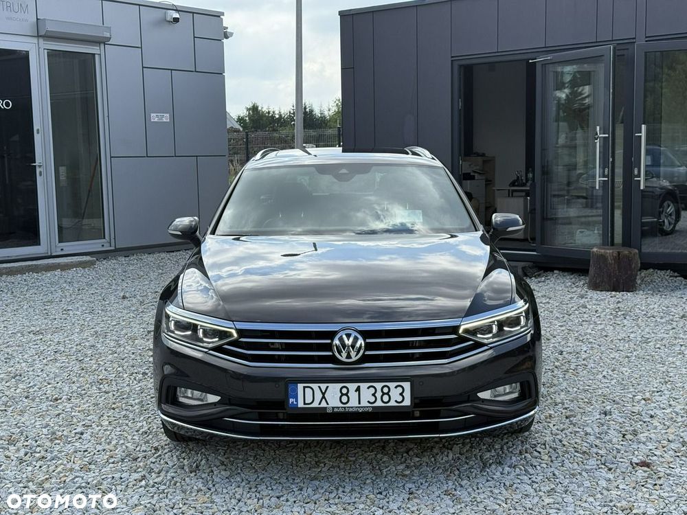 Volkswagen Passat Variant 2.0 TDI SCR DSG Elegance - 2