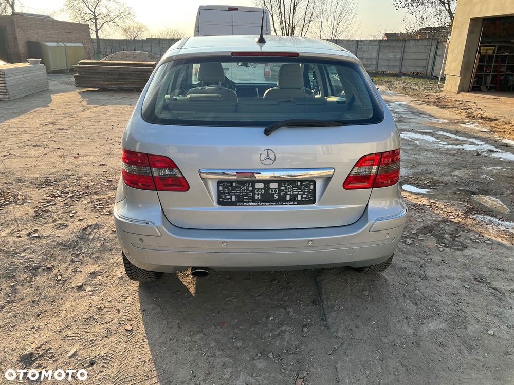 Mercedes-Benz B-Class 2006 photo 3