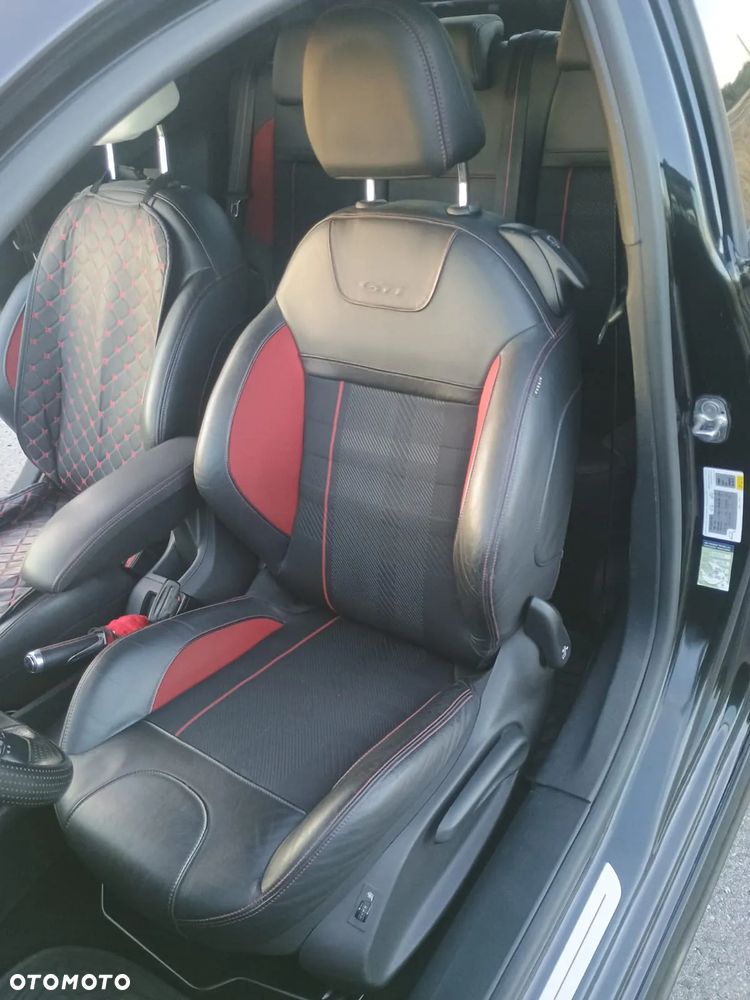Peugeot 208 1.6 e-THP GTi S&S - 12