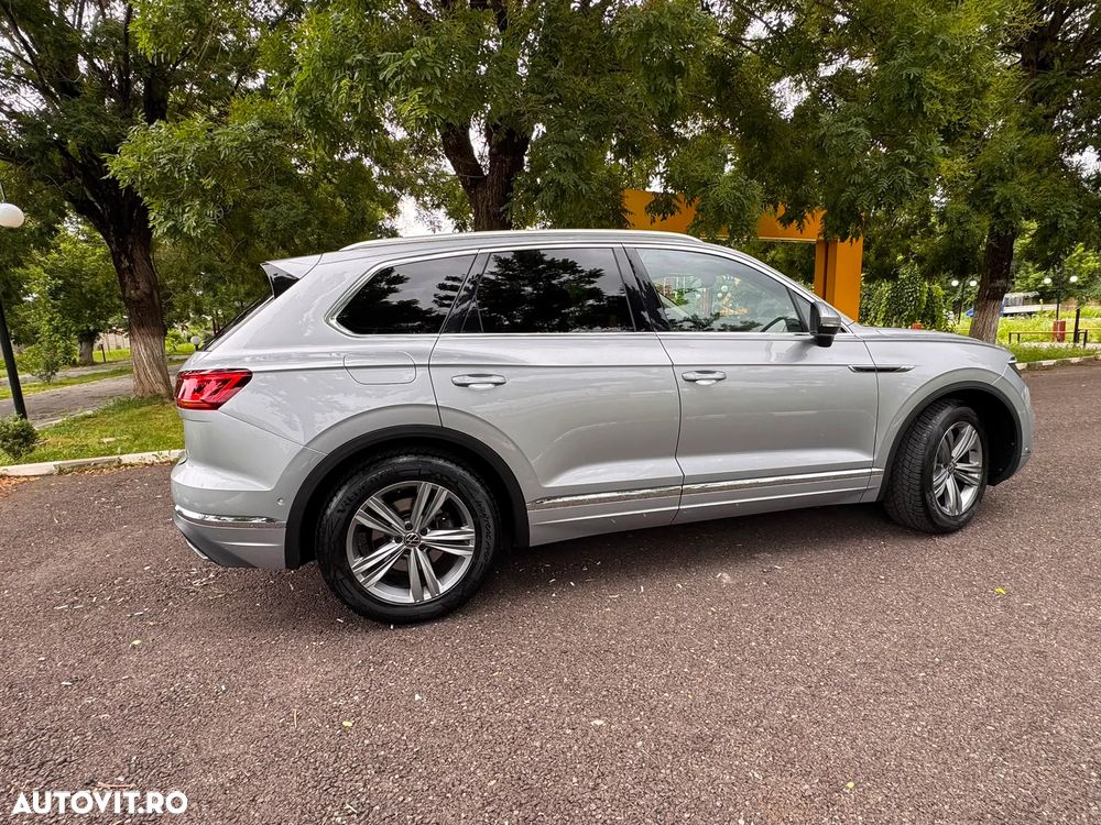 Volkswagen Touareg V6 TDI R-Style - 4
