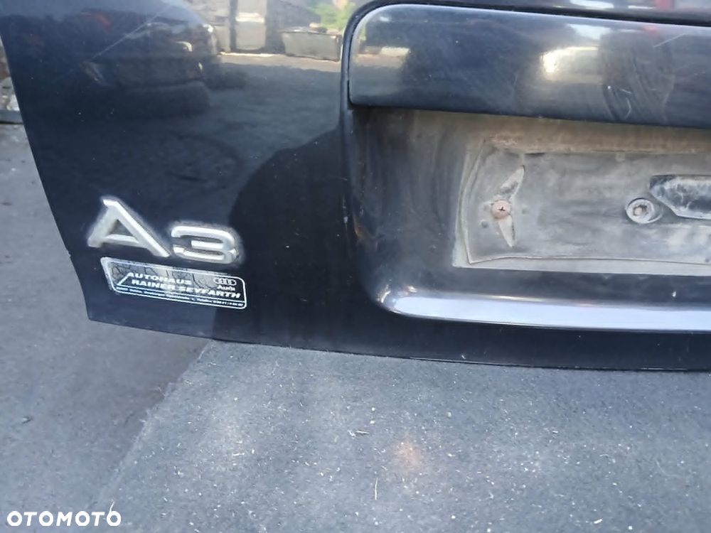 Audi A3 8L Lift 3D klapa bagażnika kod lakieru LZ9W - 2