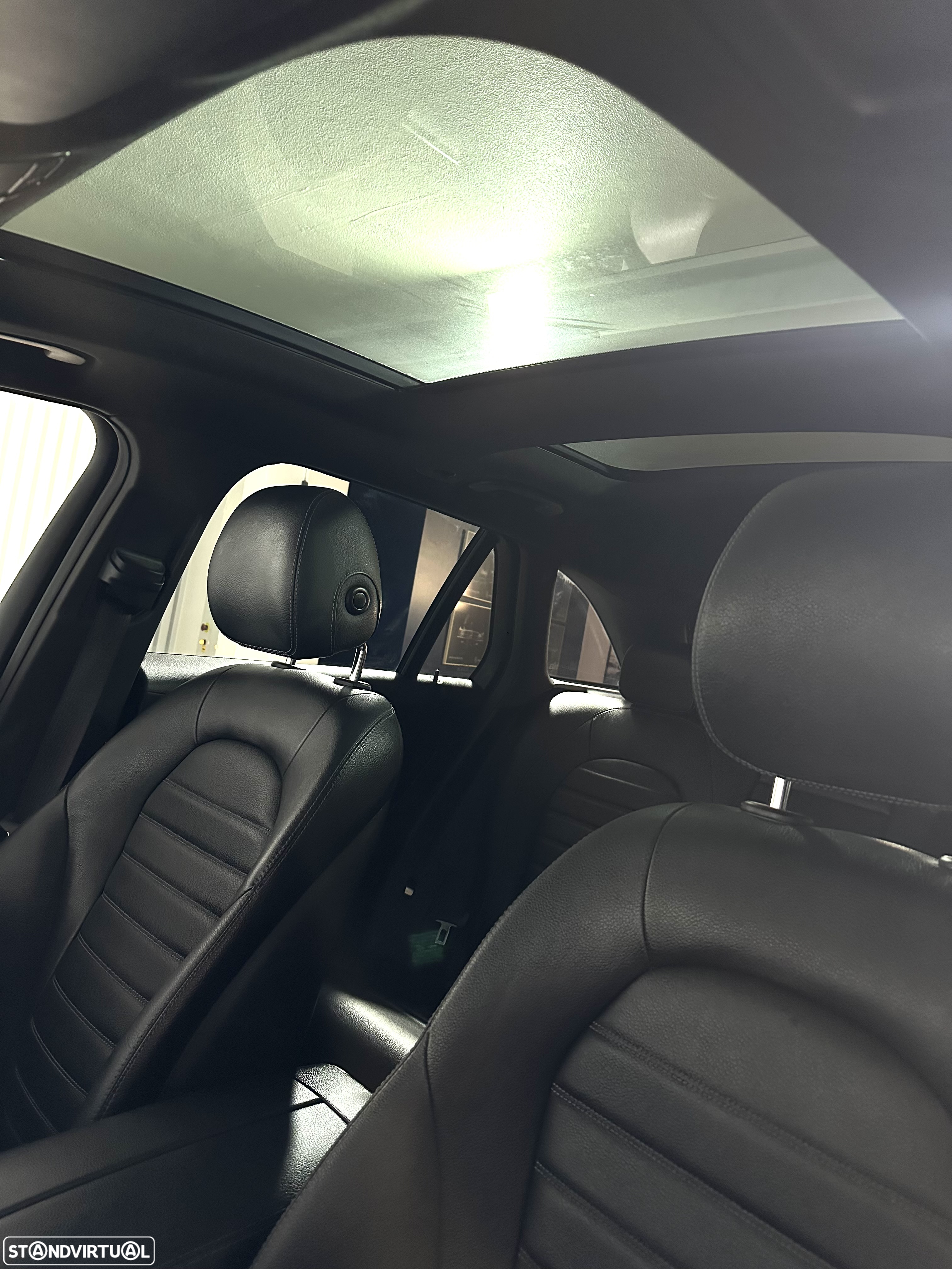 Mercedes-Benz GLC 250 d 4Matic 9G-TRONIC AMG Line - 11