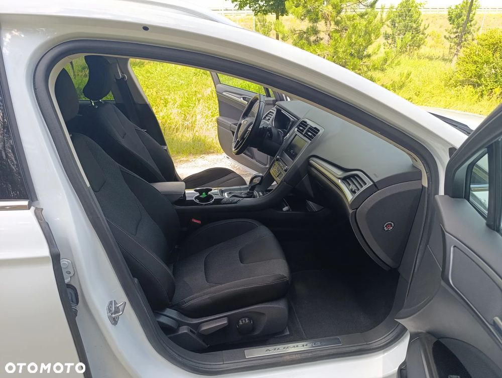 Ford Mondeo 2.0 TDCi STart-Stopp PowerShift-Aut Titanium - 24