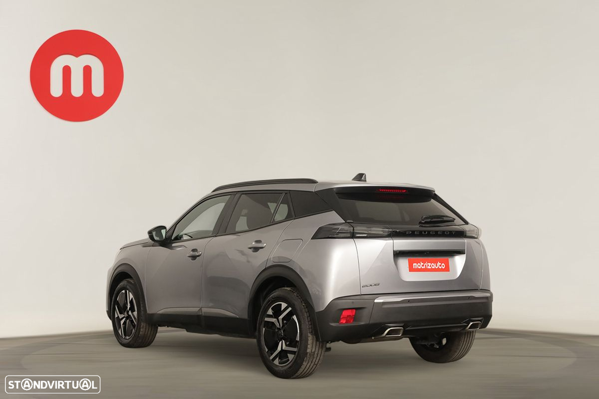 Peugeot 2008 1.2 PureTech Allure EAT8 - 3