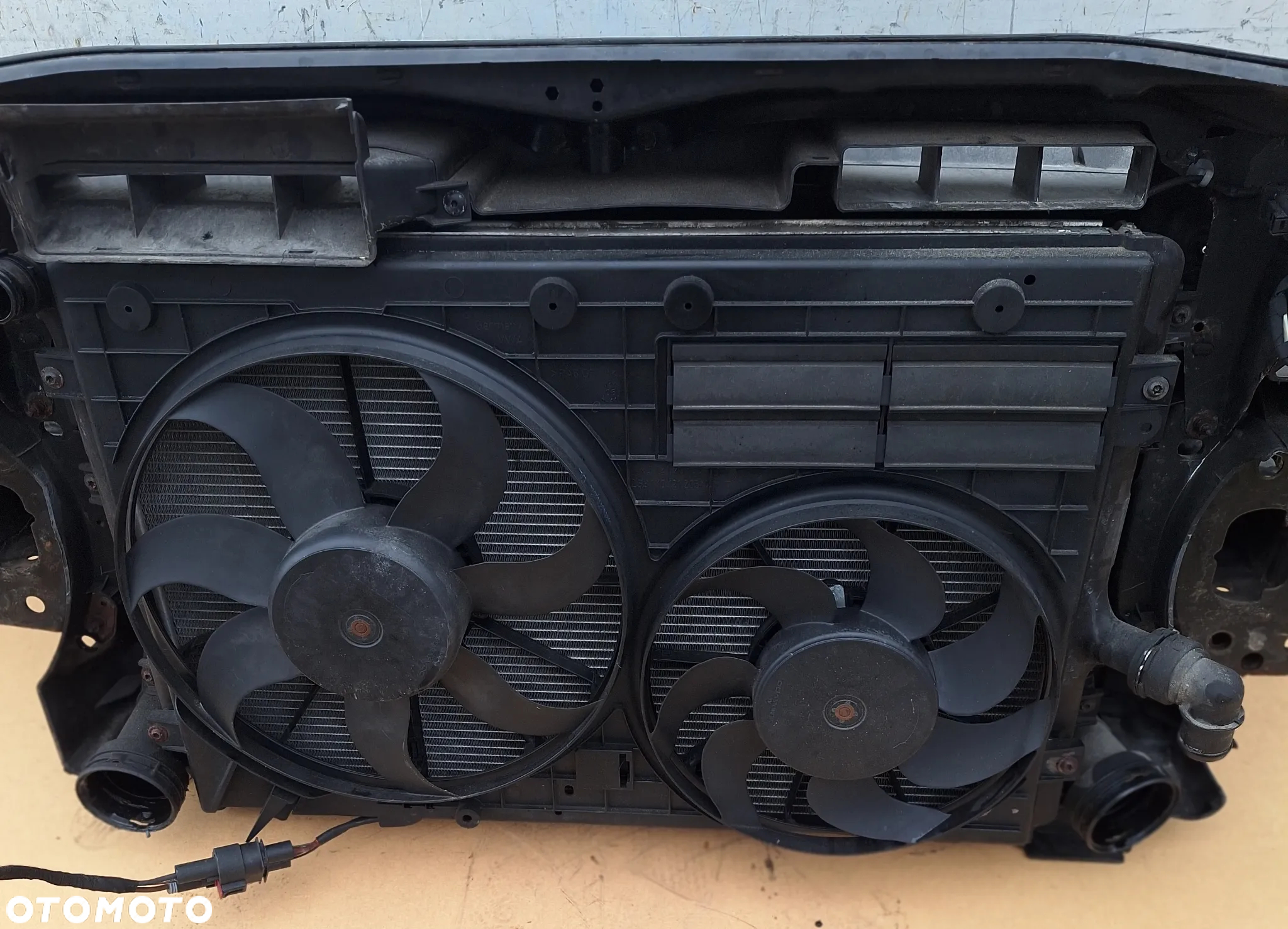 PAS PRZEDNI, BELKA, CHŁODNICE,WENTYLATORY- VW PASSAT B6-08R.-2,0TDI - 4