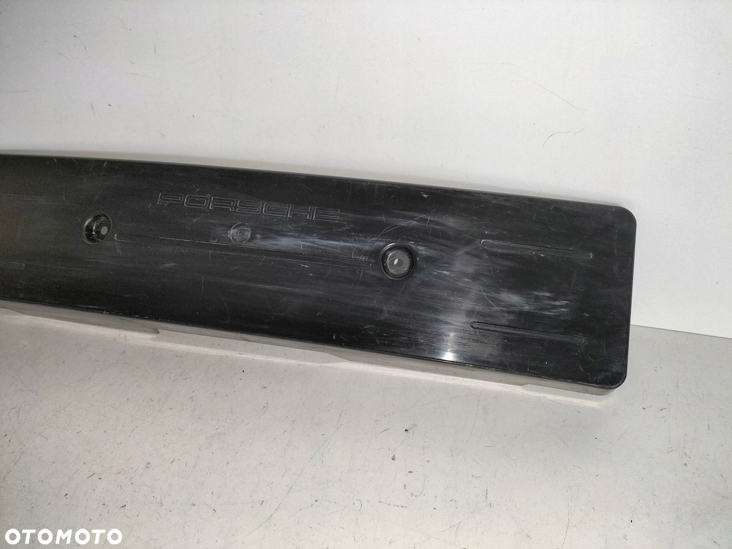 Podkładka pod tablicę rejestracyjną przód PORSCHE PANAMERA II 971 16- - 3
