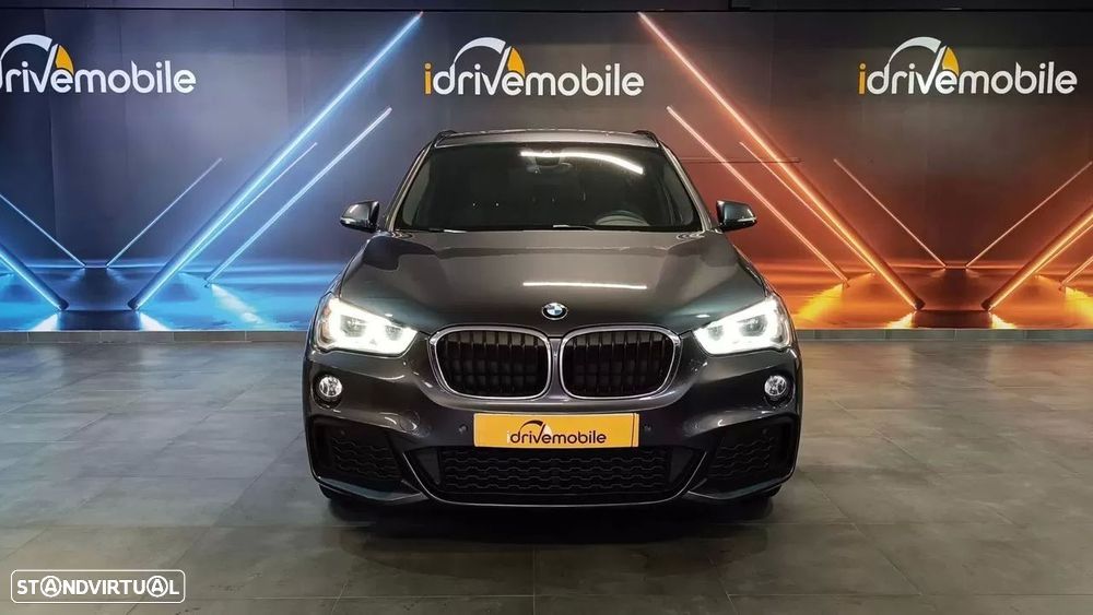 BMW X1 18 d sDrive Auto Pack M - 3