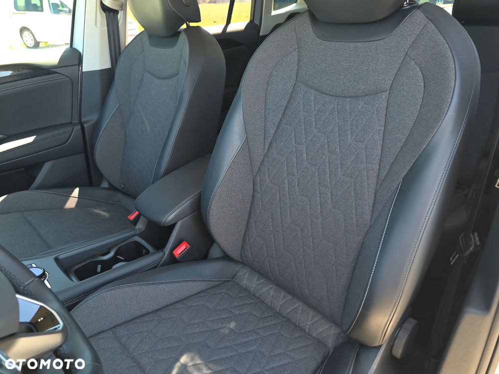 Volkswagen Tiguan 1.5 eTSI Life DSG - 20