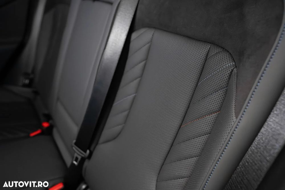 BMW X3 20 xDrive - 32