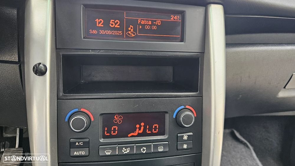 Peugeot 207 SW 1.6 HDi Sport - 16