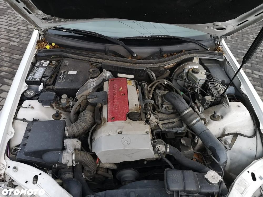 Mercedes-Benz SLK - 32