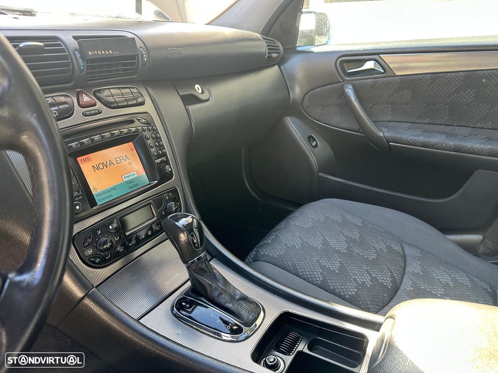 Mercedes-Benz C 220 CDi Avantgarde Aut. - 10