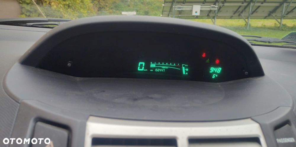 Toyota Yaris 1.3 Unlimited - 5