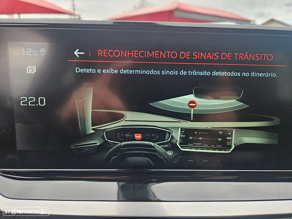 Peugeot 2008 1.2 PureTech GT EAT8 - 46