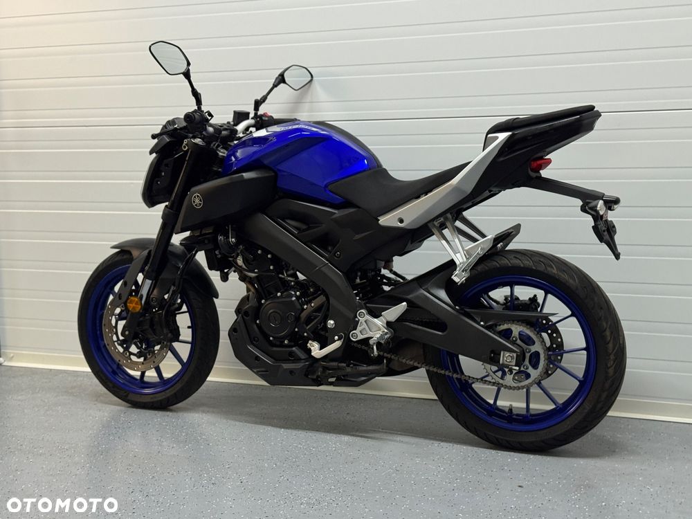 Yamaha MT - 12