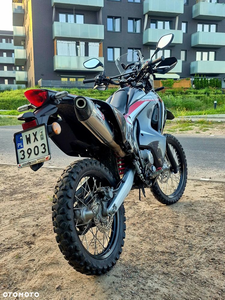 Honda CRF - 1