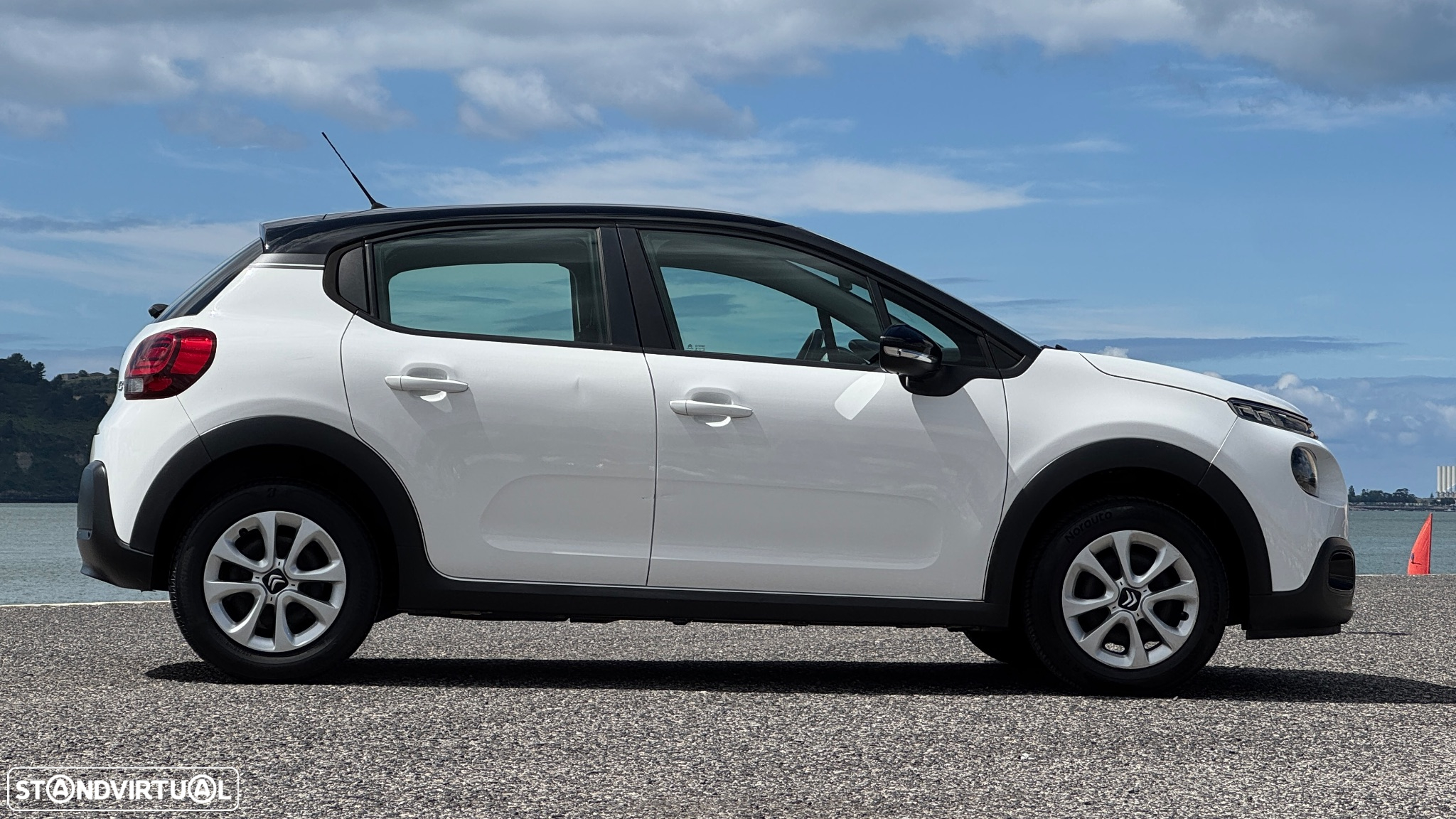 Citroën C3 1.2 PureTech Feel - 10