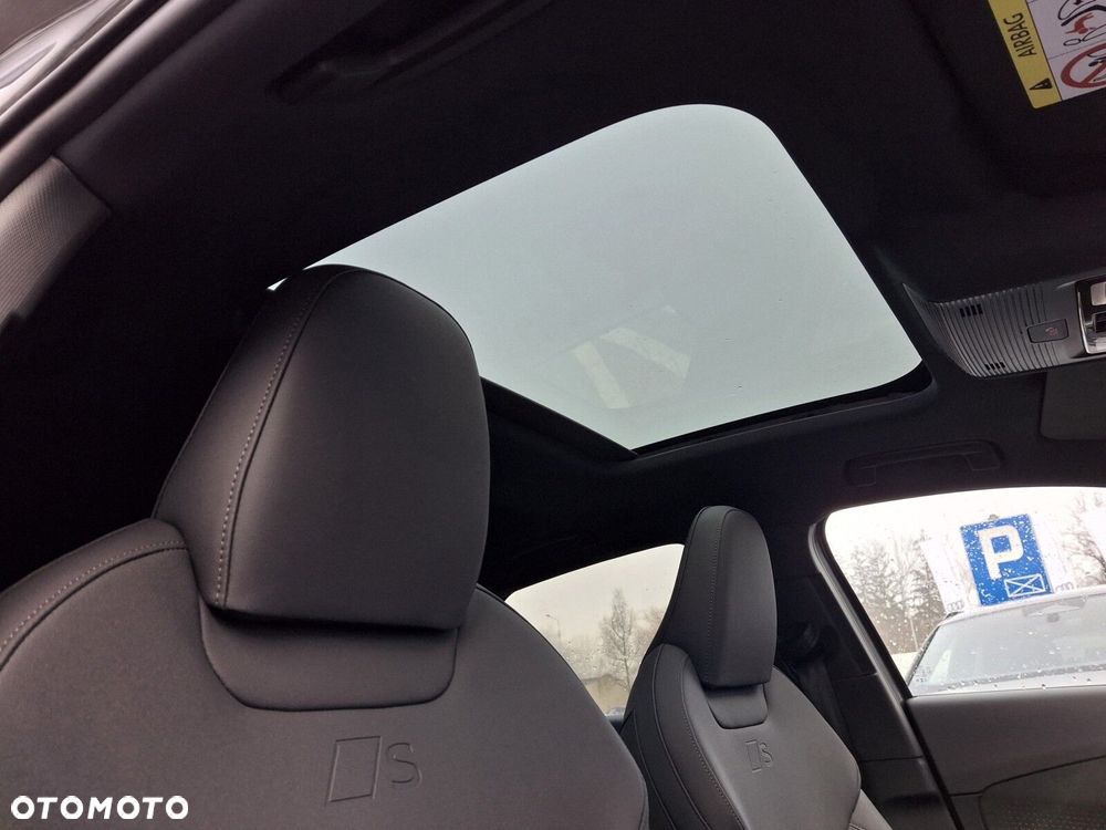 Audi Q3 Sportback - 16