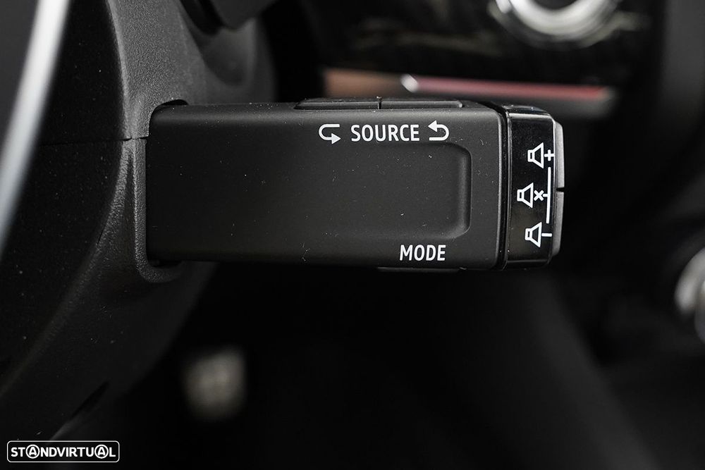 Renault Arkana 1.6 E-Tech R.S.Line - 19