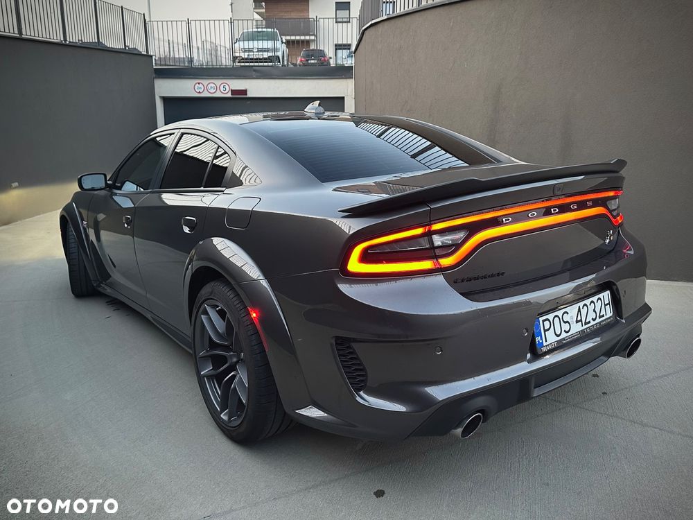 Dodge Charger 6.4 Scat Pack Widebody - 8