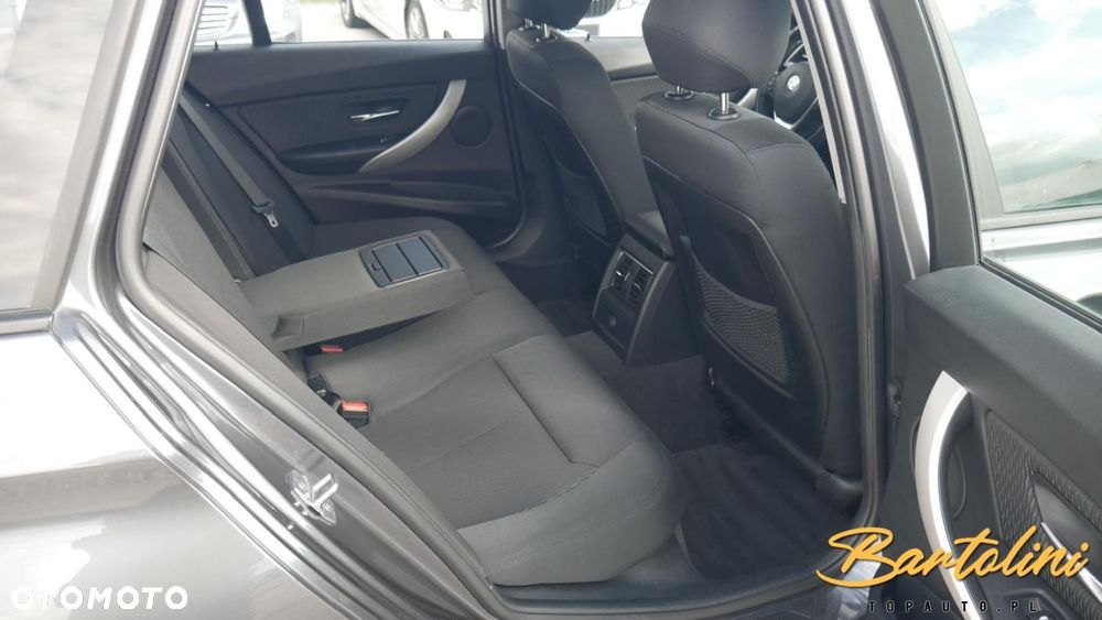 BMW Seria 3 - 21