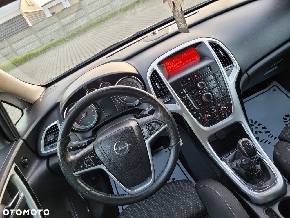 Opel Astra 1.4 Turbo Sports Tourer - 23