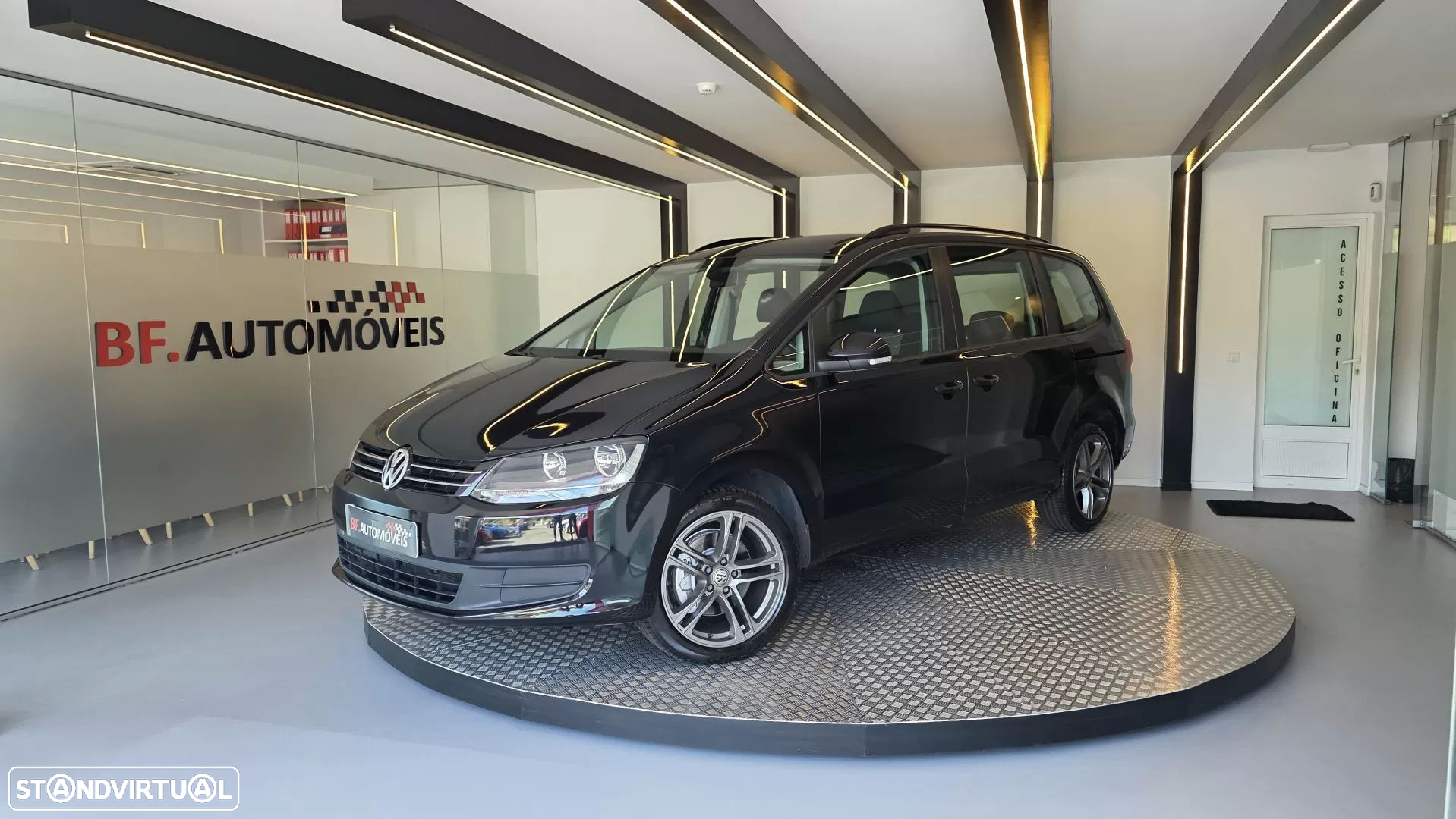 VW Sharan 2.0 TDi BlueMotion - 10