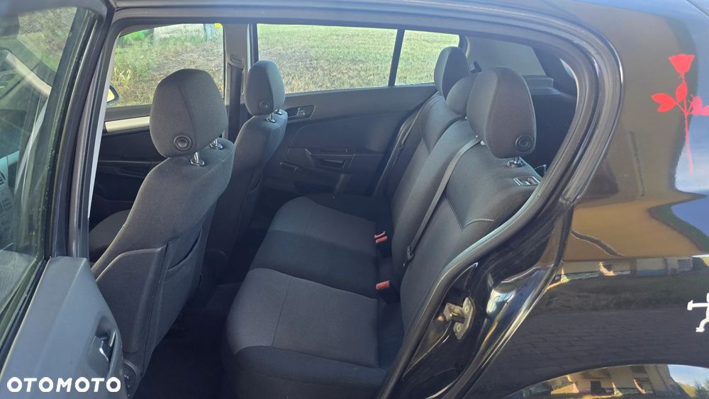 Opel Astra 1.6 Edition - 28