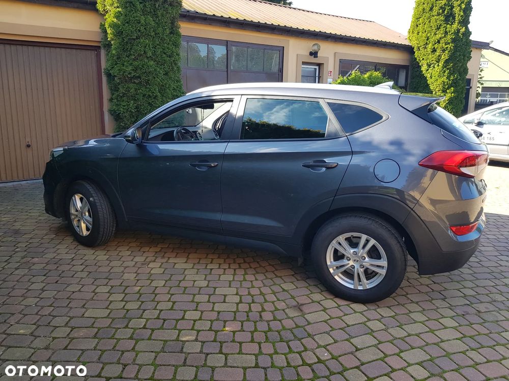 Hyundai Tucson - 2