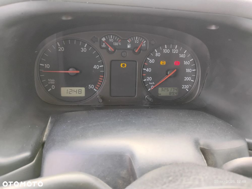 Volkswagen Transporter Escapade - 12