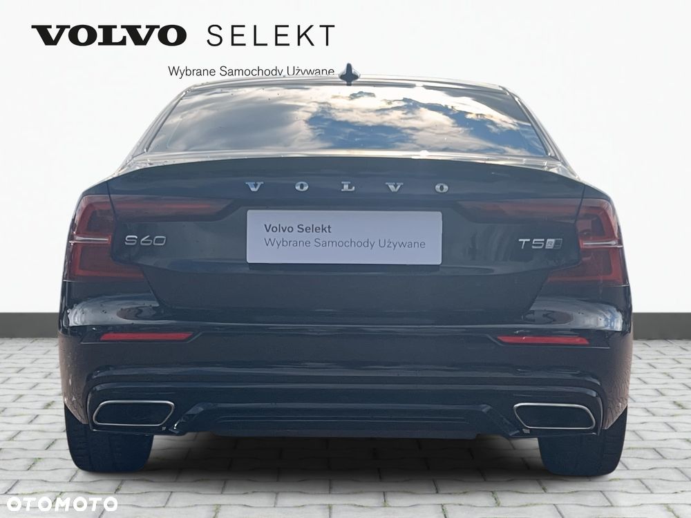 Volvo S60 T5 AWD R-Design - 7
