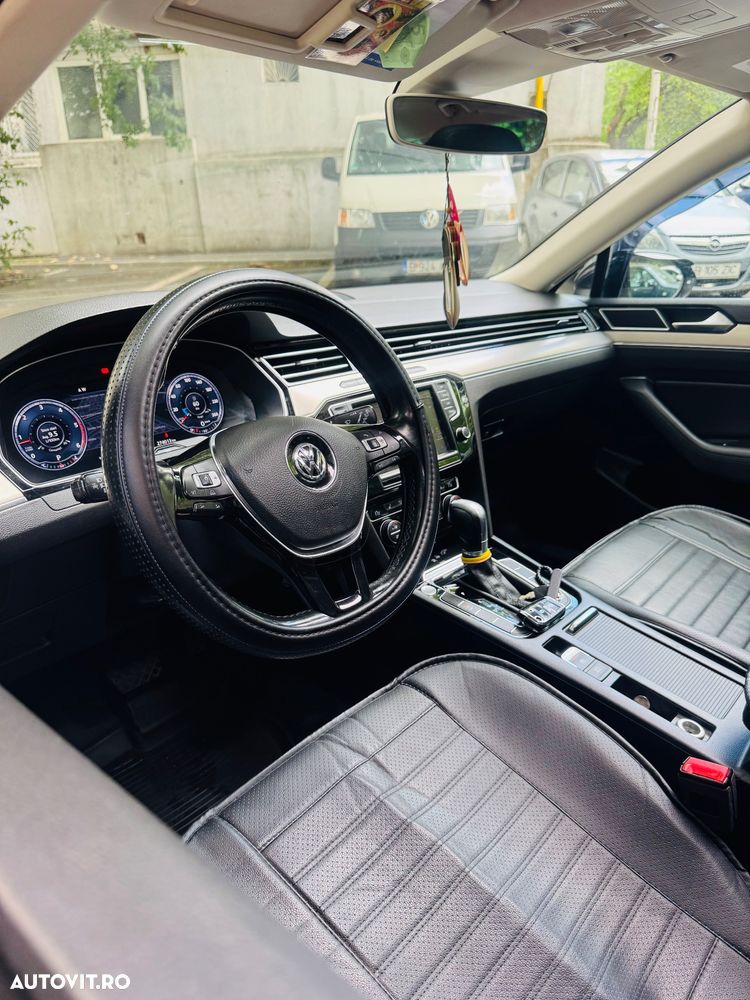 Volkswagen Passat - 17
